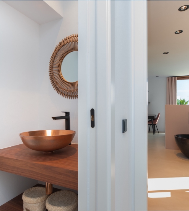 Resa Estates finca Can Floral Ibiza sale koop bathroom .jpg